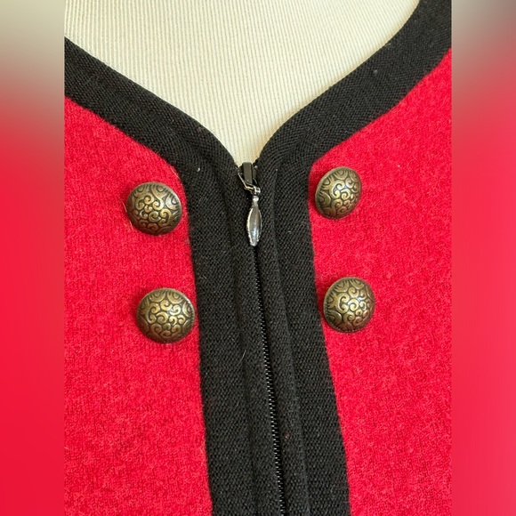 Icelandic Designs zippered front wool jacket - Picture 2 of 6